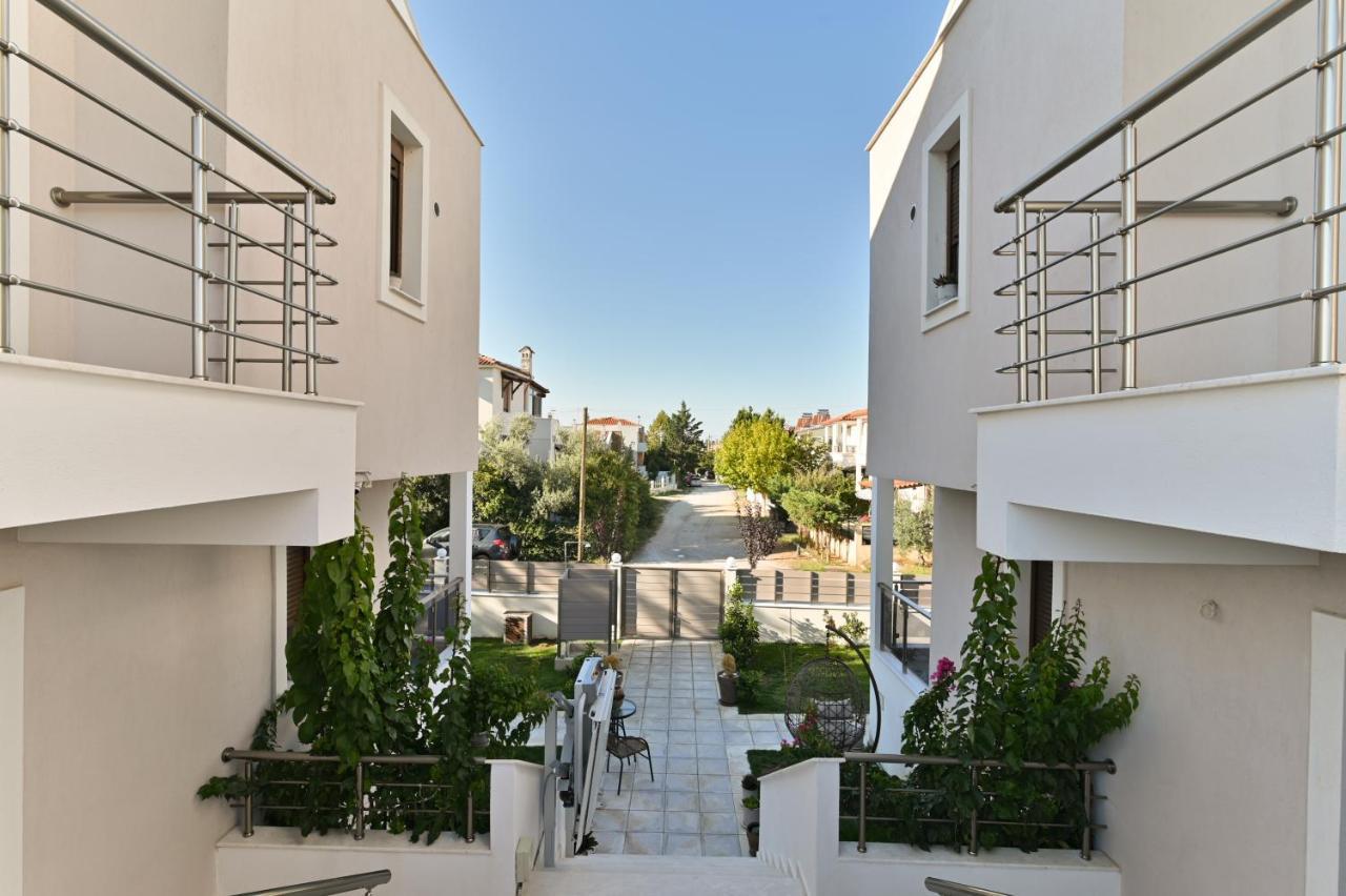 Kalli'S Apartments Nikiti  Bagian luar foto